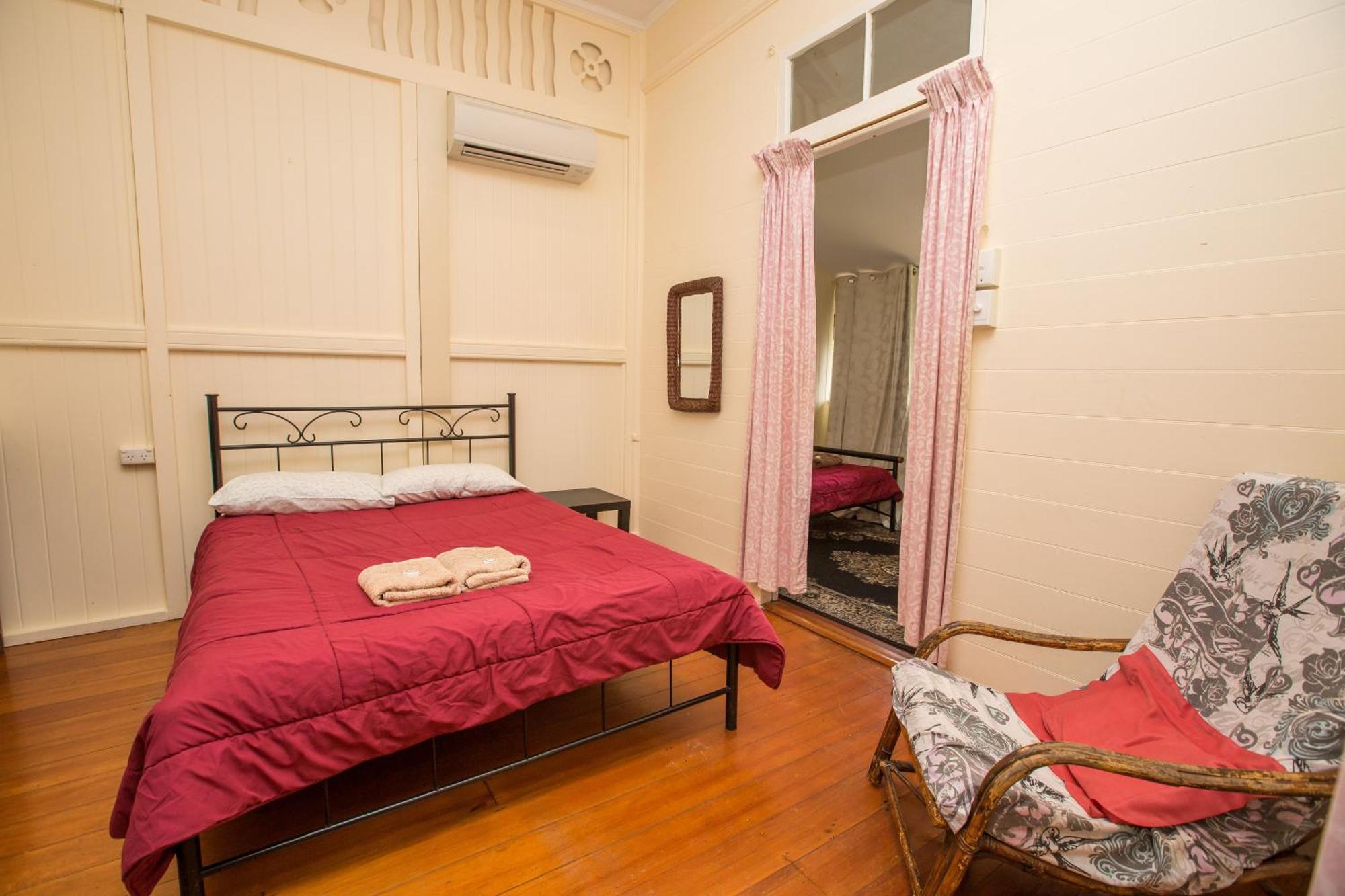 Ryan'S Rest Boutique Accommodation Кэрнс Номер фото